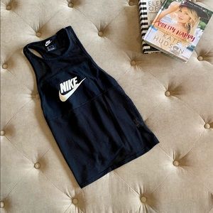 Nike workout tank